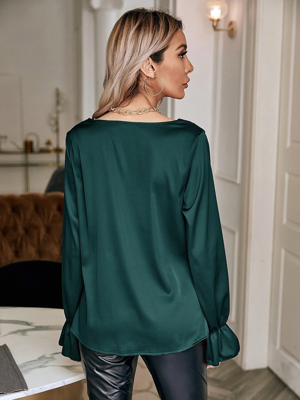 Elegant Graceful Satin Pullover Pile Collar Top